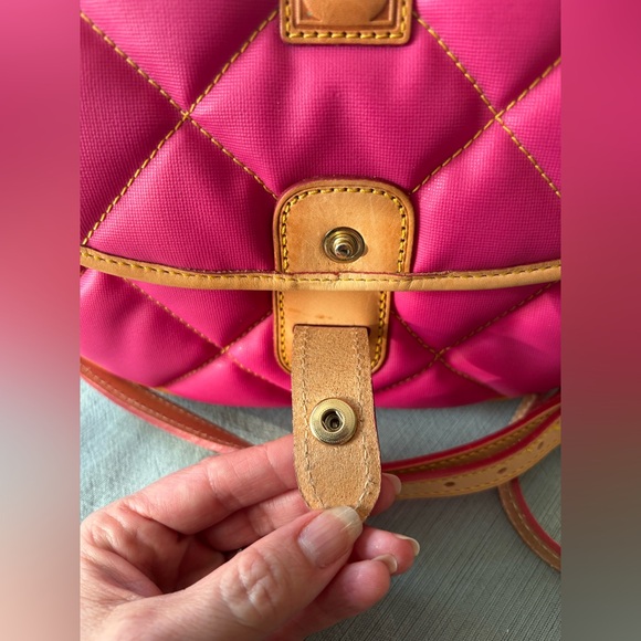 Dooney & Bourke Hot Pink Barbie Quilted Nylon Vacchetta Leather Crossbody Purse - Picture 7 of 16